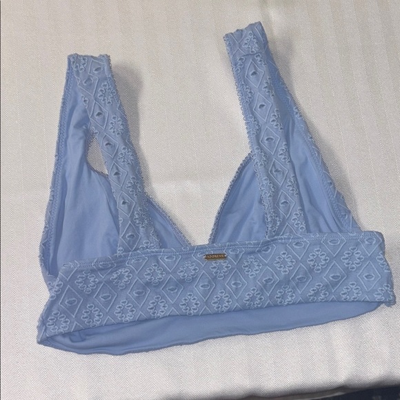 Adore Me Blue Lace Bralette with Wide Straps - Picture 5 of 6